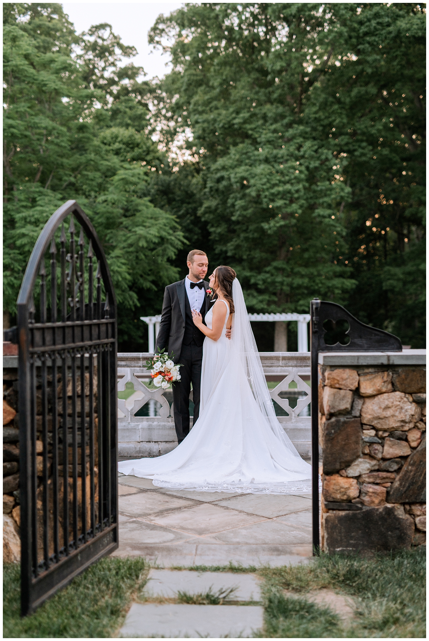 elegant bride and groom portraits at Dover Hall