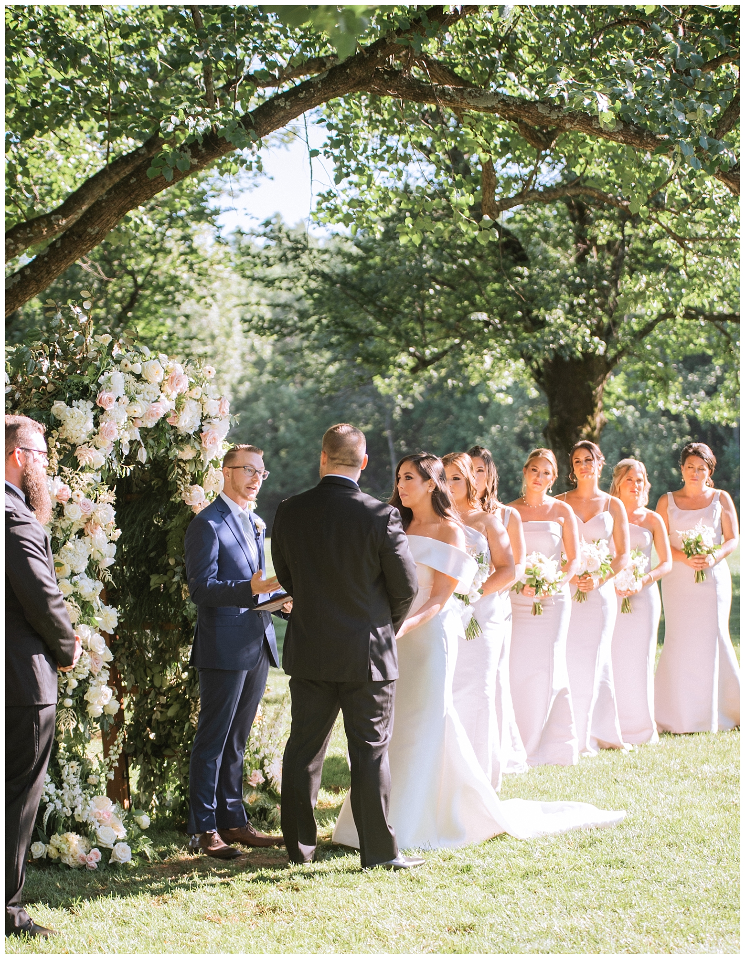 Bride and Groom at the altar at Castle Hill Cidery wedding