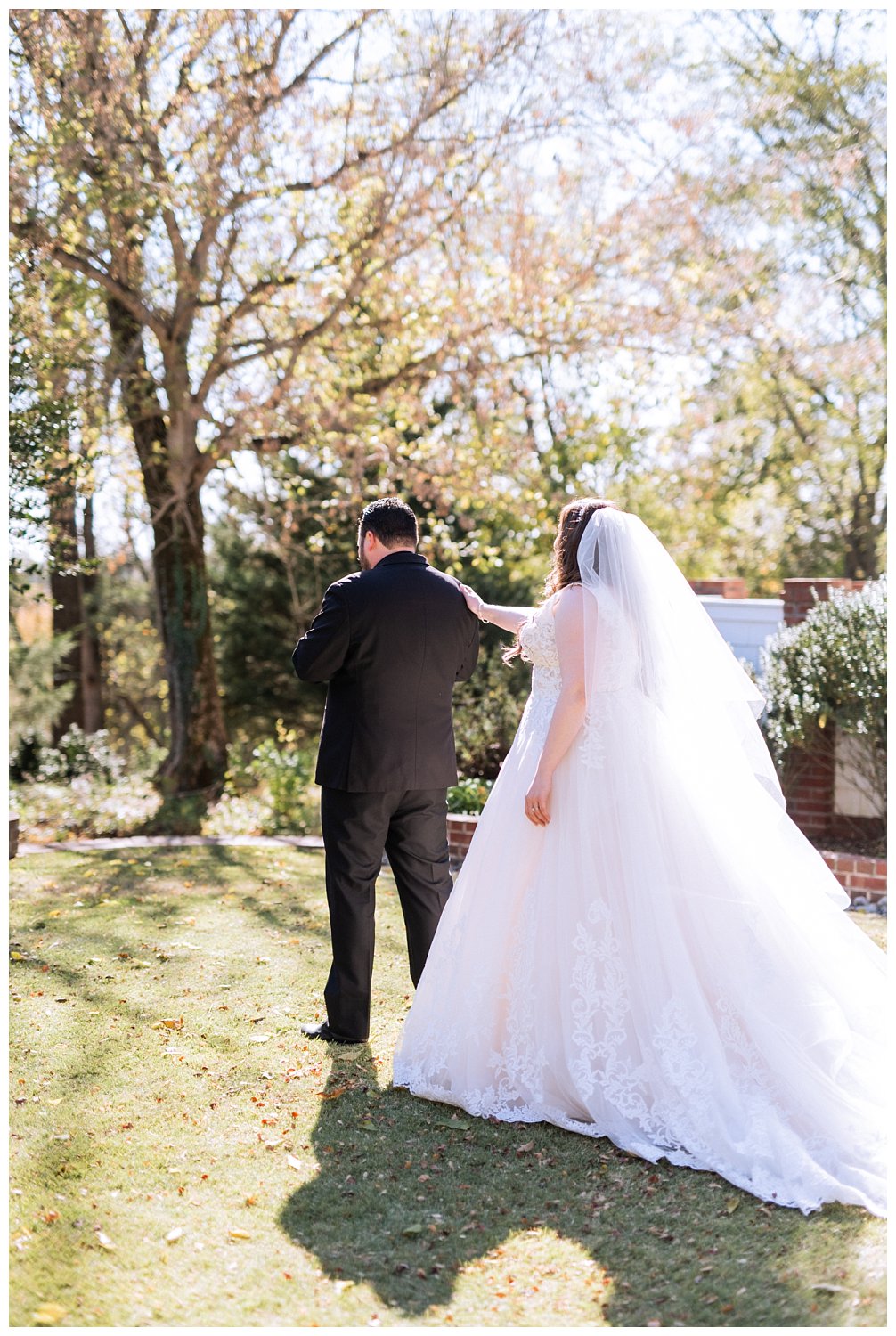 Micro-wedding at Clifton Inn in Charlottesville, Virginia